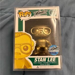 Funko Pop! Gold Stan Lee Collectible